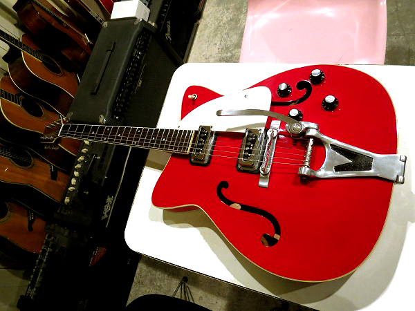 激レア！】Maestroアーチトップエレクトリックギター